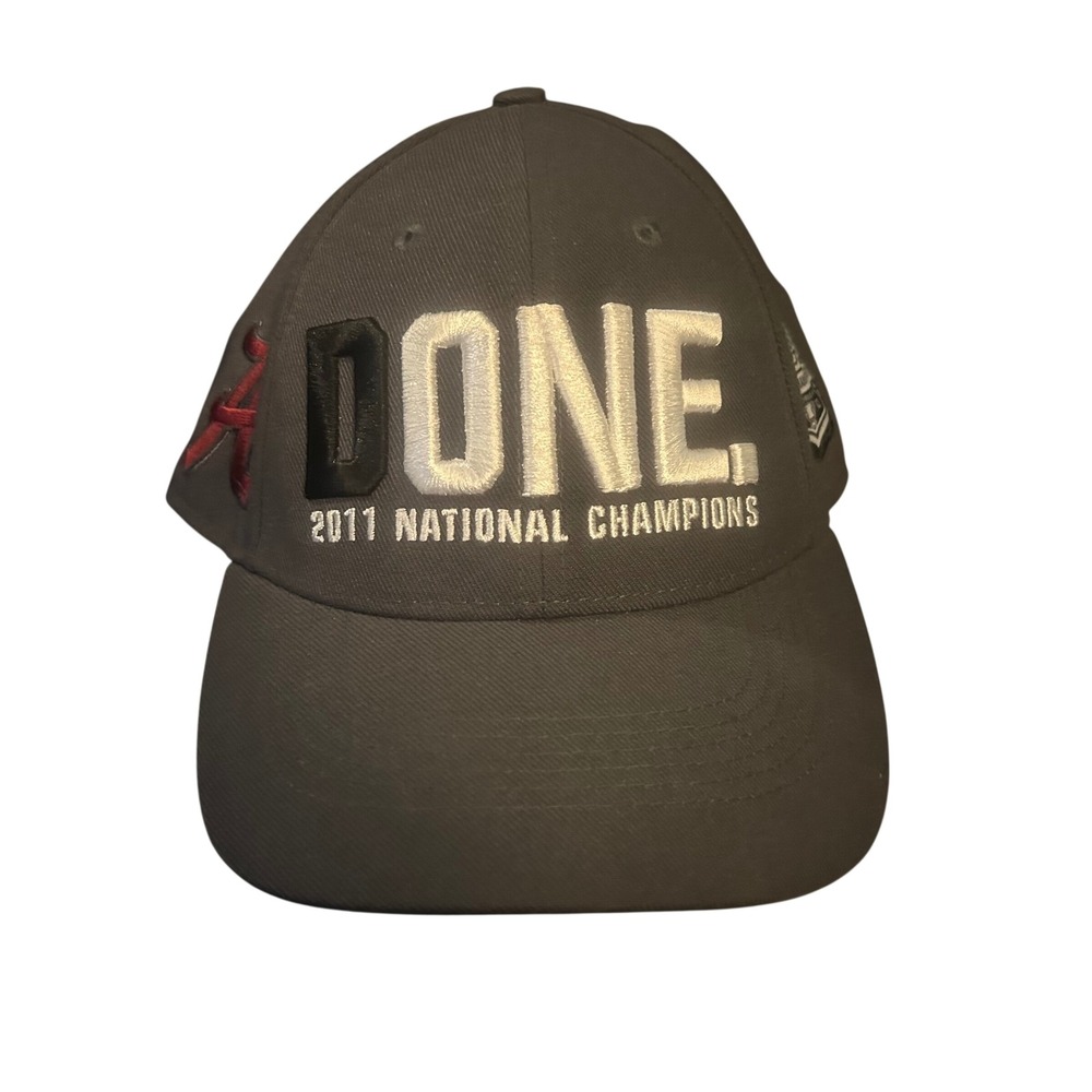 Nike Alabama Crimson Tide 2011 National Champions Hat Gray Dri-FIT Adjustable